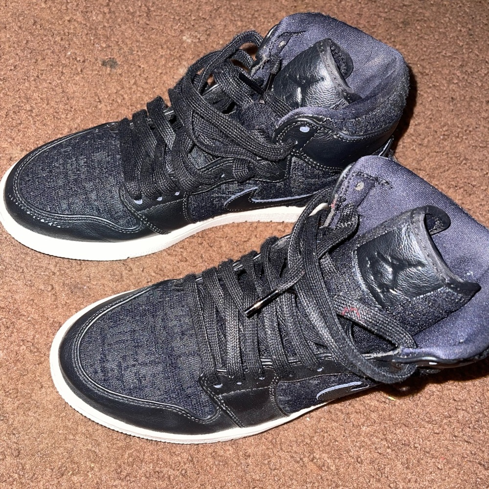 Black Nike Air Ones